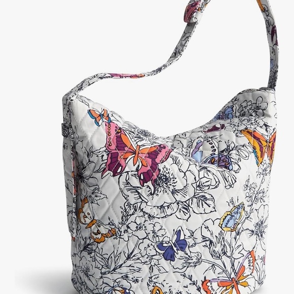 Vera Bradley Handbags - Vera Bradley Wildwood Hobo Purse

Wing & Bloom Pattern
